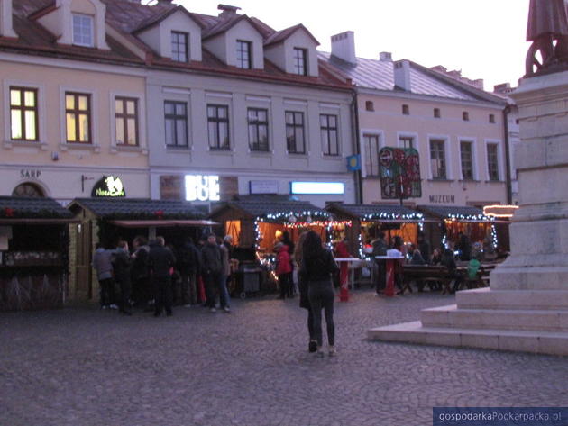 Bożonarodzeniowy Jarmark na rzeszowskim Rynku