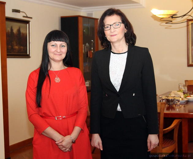 Od lewej Magorzata Chomycz-Śmigielska i Ewa Leniart. Fot. Agnieszka Skała