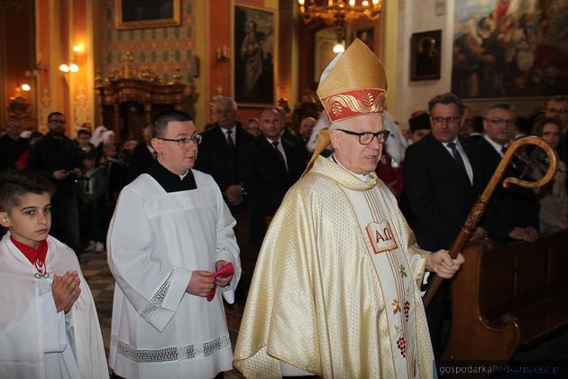Arcybiskup Józef Michalik z tytułem „Zasłużony dla Powiatu Jarosławskiego”