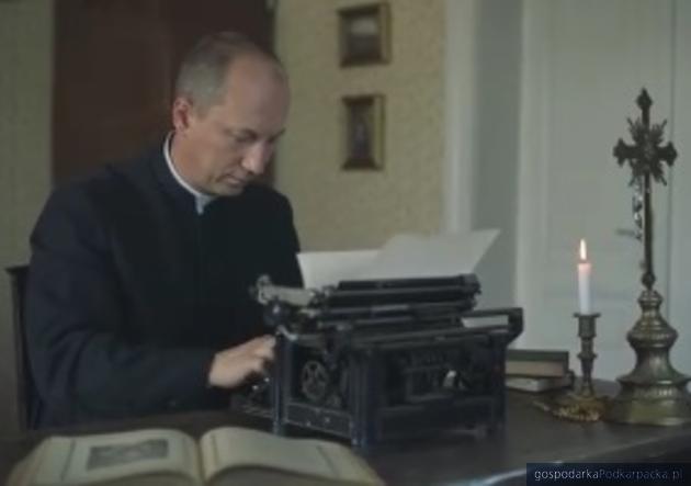 Kadr z filmu „Brat Bronisław z Dębowca”