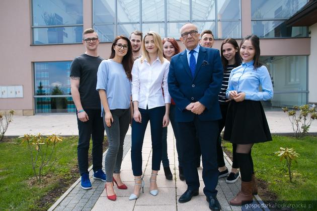 System wsparcia dla studentów na WSIiZ w Rzeszowie 