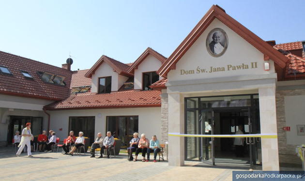 Dom Św. Jana Pawła II w Mielcu – miejsce dla seniorów i niepełnosprawnych