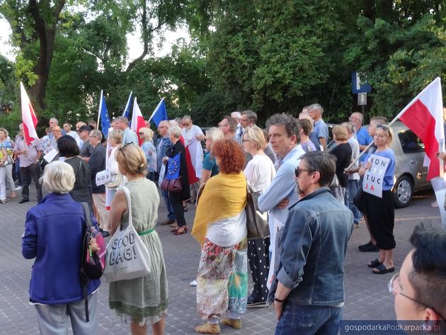 Manifestacja pod sądem w Rzeszowie – 4 lipca 2018