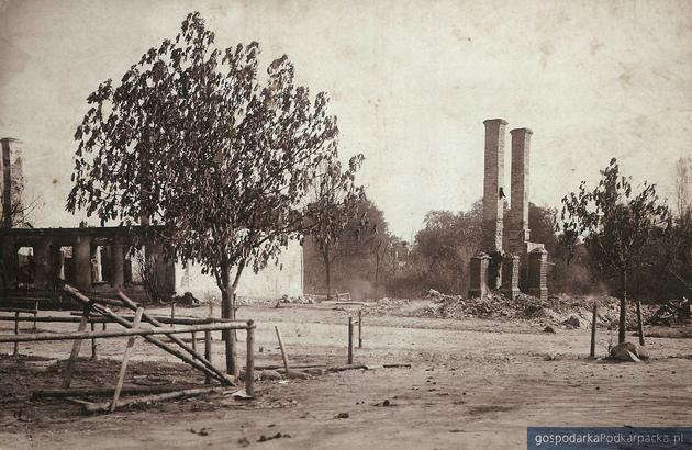 Sokołów po pożarze - zdjęcie wykonane prawdopodobnie 26 lipca 1904 r.