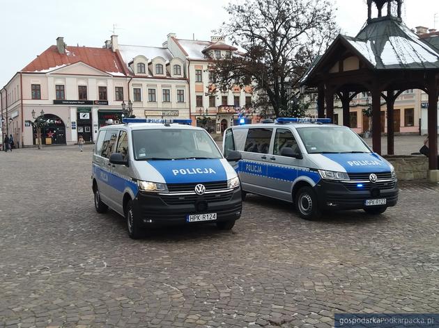 Miasto dofinansowało dwa nowe radiowozy dla rzeszowskich policjantów