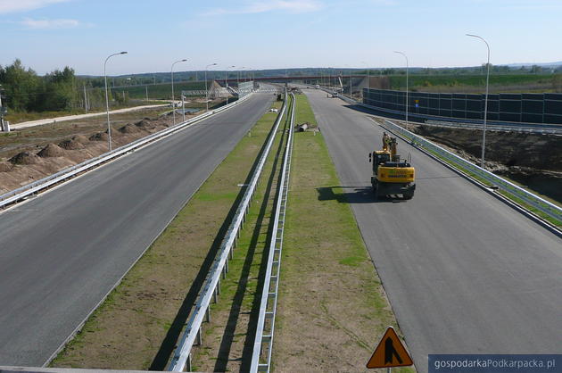 Budowa autostrady A4 na odcinku Dębica-Rzeszów. Fot. Rafał Mrozowicz