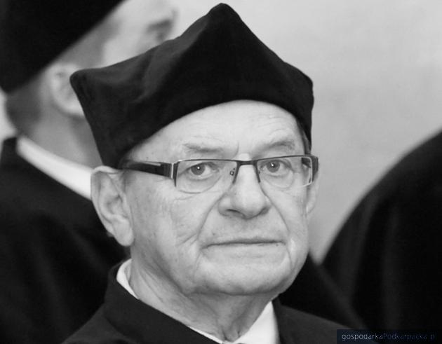 Zmarł prof. Antoni Pieniążek, wieloletni wykładowca WSPiA i filii UMCS