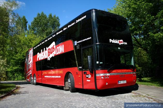 Nowe autobusy Astromega dla PolskiBus.com
