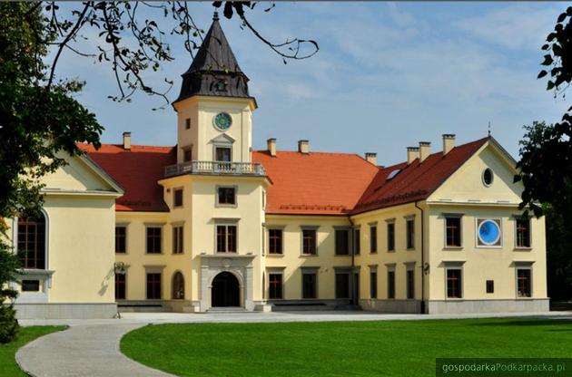 Zamek Dzikowski będzie zwrócony Tarnowskim