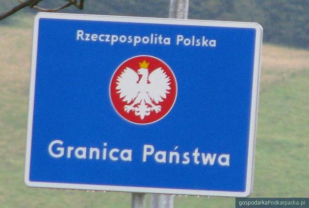 Abolicja ma objąć cudzoziemców, którzy przebywają w na terenie Polski nieprzerwanie od 2007 roku, fot. Adam Cyło